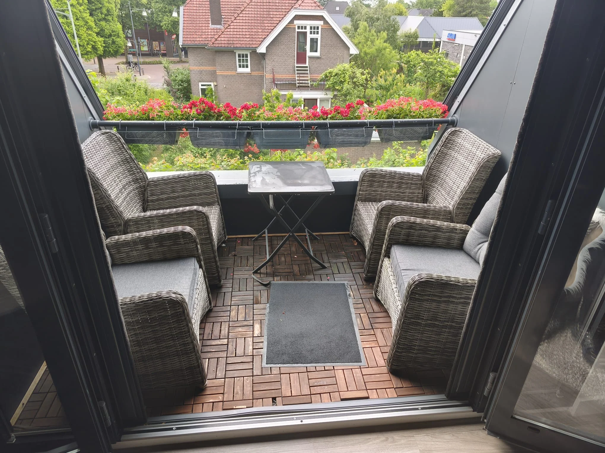 voor foto Balkon Renovatie in Dieren | GG-Bouw in Dieren,Gelderland renovatieproject door aannemer GG-Bouw